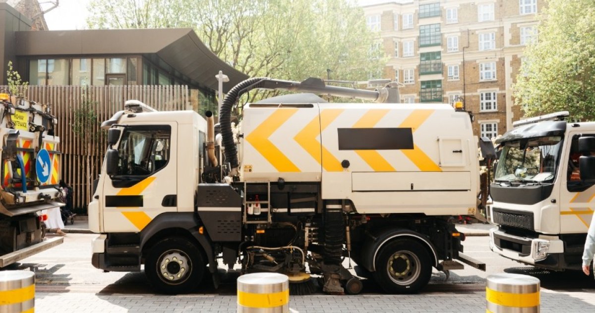 Zamiatarki do ulic 8 ton